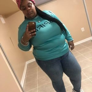 Meet your Posher, Trisha